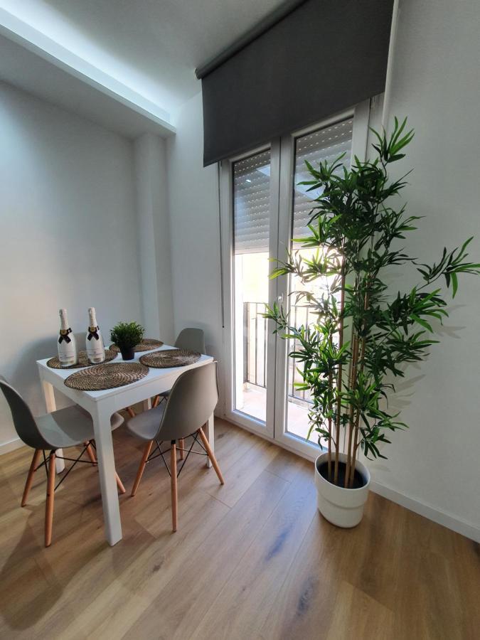 Capuchinos Deluxe Apartment Malaga Bagian luar foto