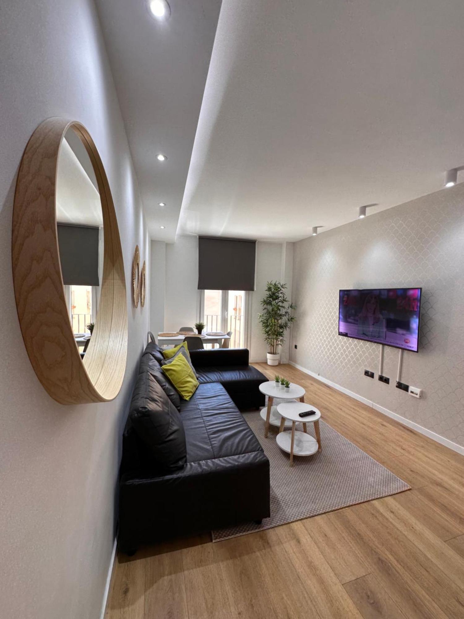 Capuchinos Deluxe Apartment Malaga Bagian luar foto